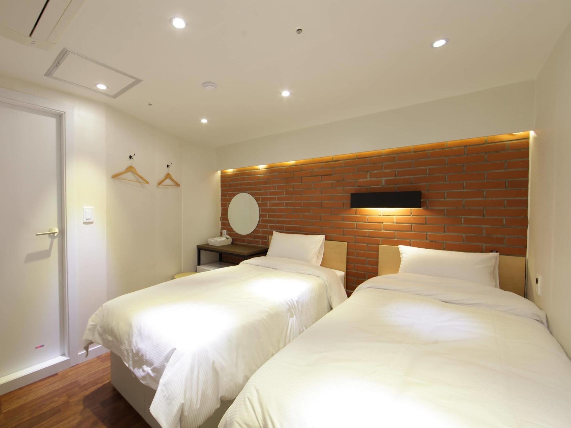 Uh Guest house 2*